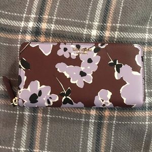 Cameron floral bouquet large continental wallet